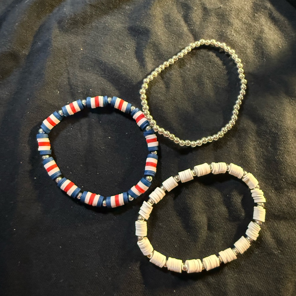 🌹 Fashion Jewelry Red, White, and Blue Bracelet Trio - Picture 3 of 3